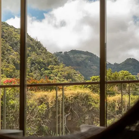 Guestready - A Modern And Peaceful Lejlighed Santa Cruz (Madeira)